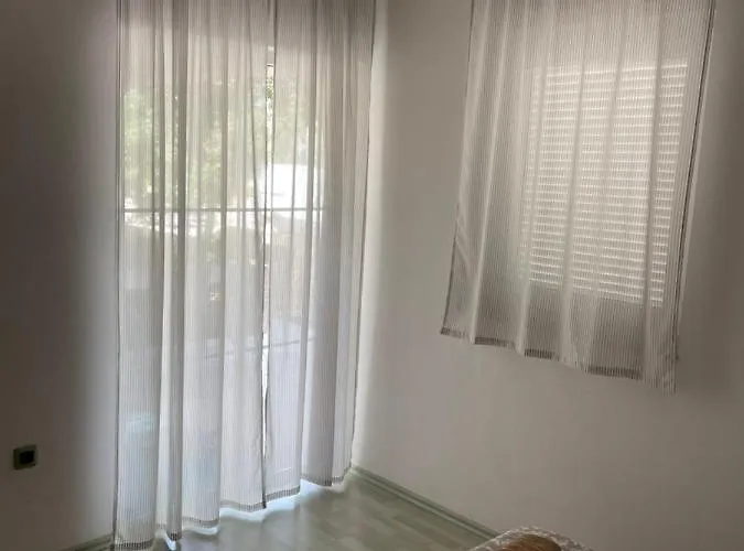 Leskovar * 曼德雷