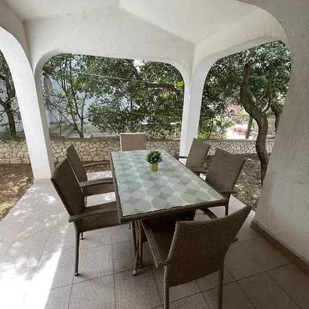 Leskovar Apartment *