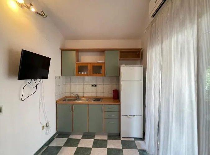 Leskovar Apartman Mandre